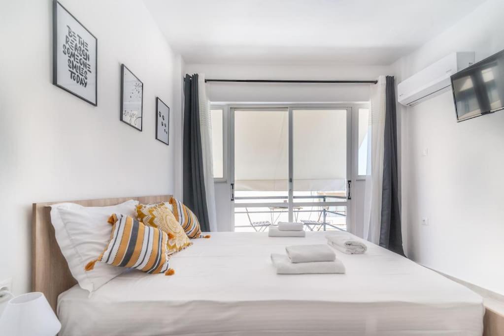 New Studio In The Heart Of City Center Heraclión Exterior foto
